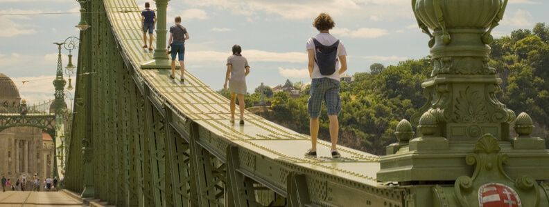 puente de la libertad budapest